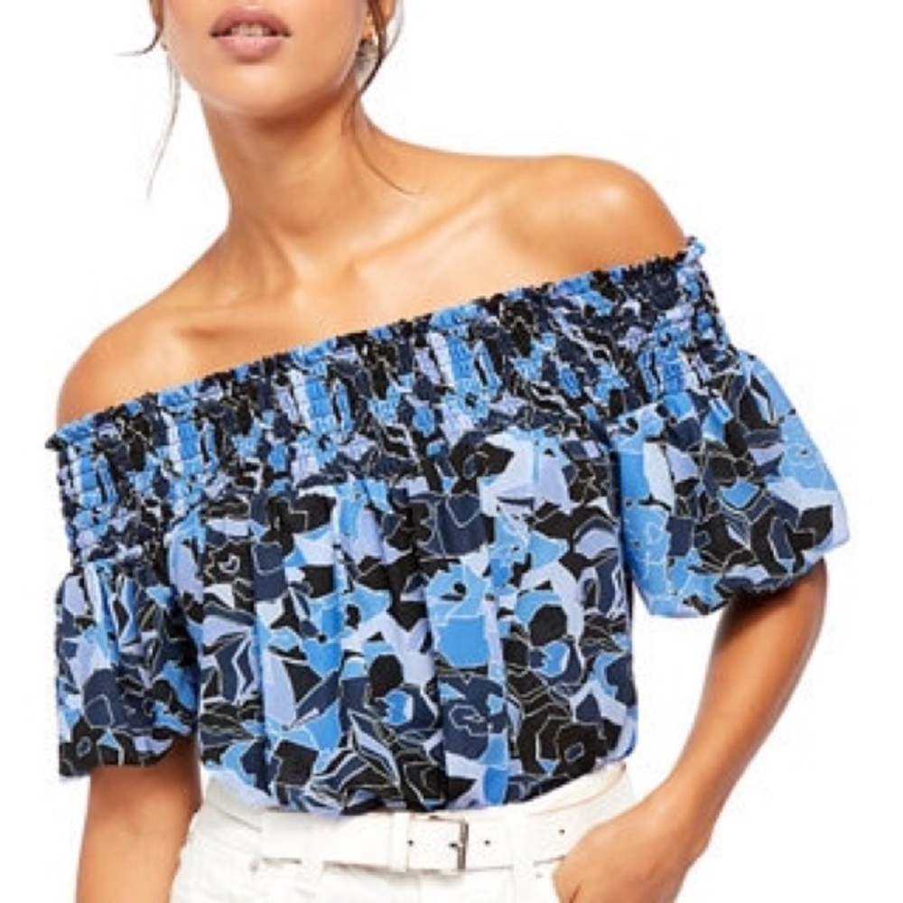 NWT Free People Off the shoulder top - M